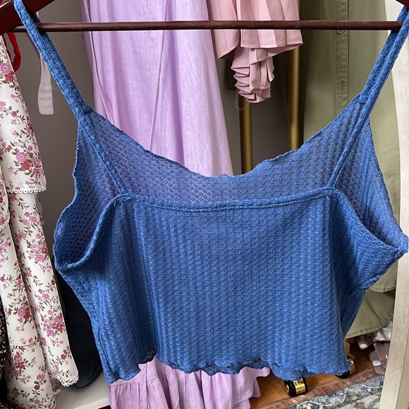 Knit crop top - Picture 2 of 3